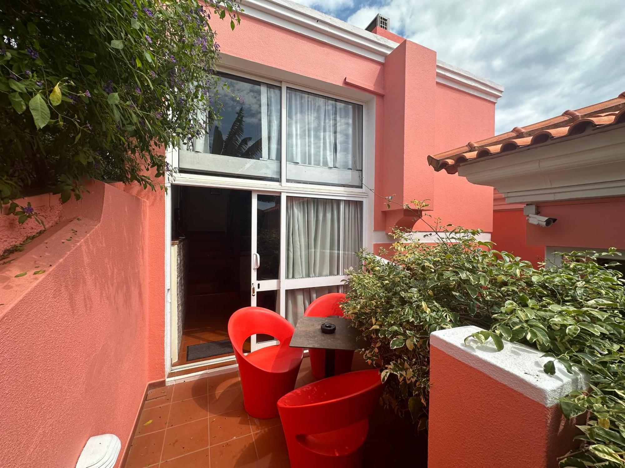 Inn & Art Madeira Канису Экстерьер фото