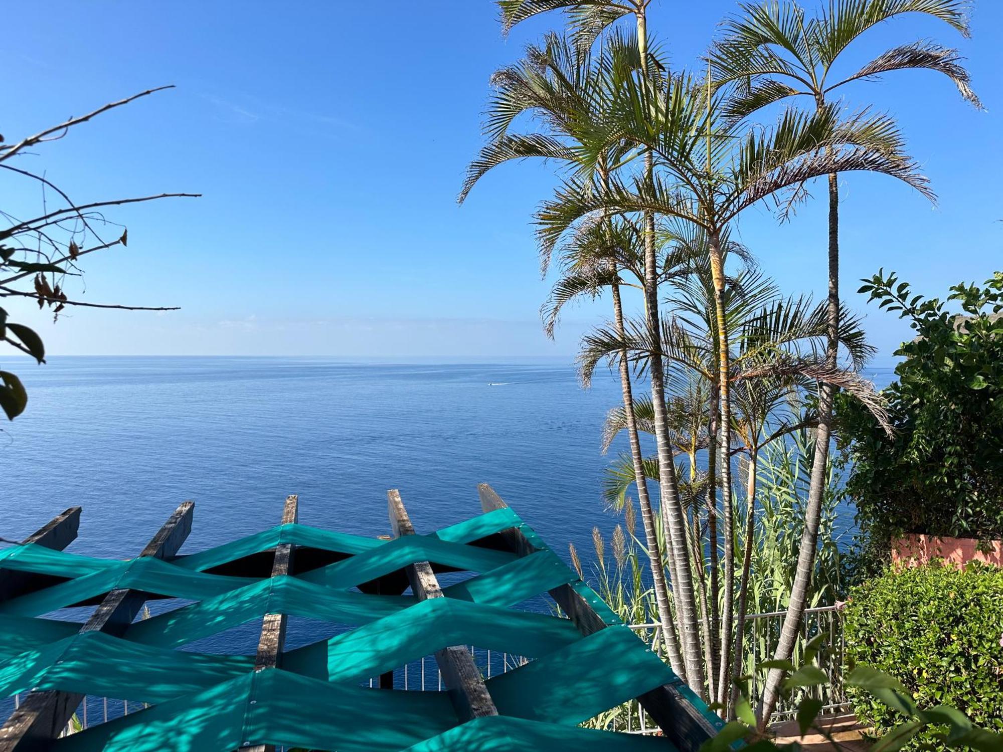 Inn & Art Madeira Канису Экстерьер фото